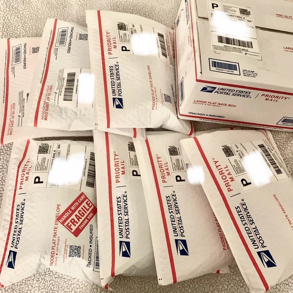 LIVE NOTIFICATION🦋 - Picture 6 of 13